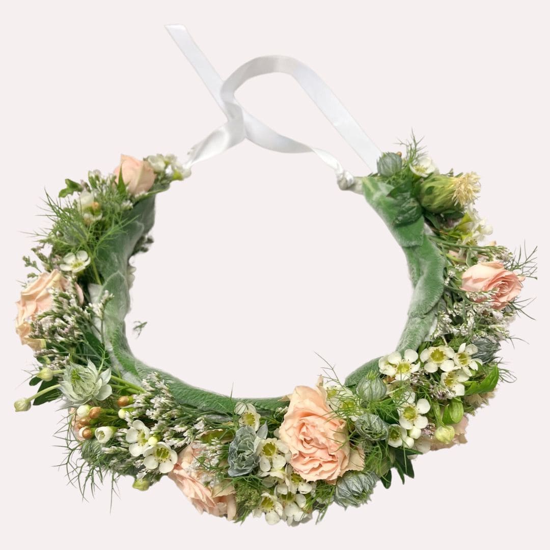 Blomsterkrans til håret til bryllup, konfirmation eller fest