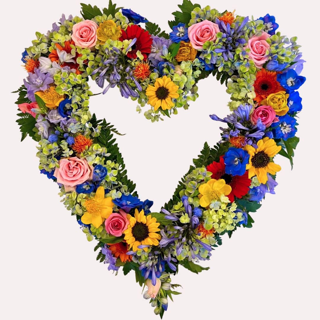 blomsterhjerte til begravelse i Kenzo og Multifarvede Nuancer